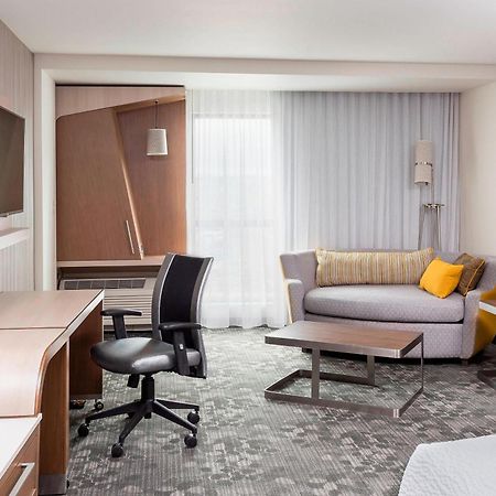 Courtyard By Marriott Bismarck North Hotell Eksteriør bilde