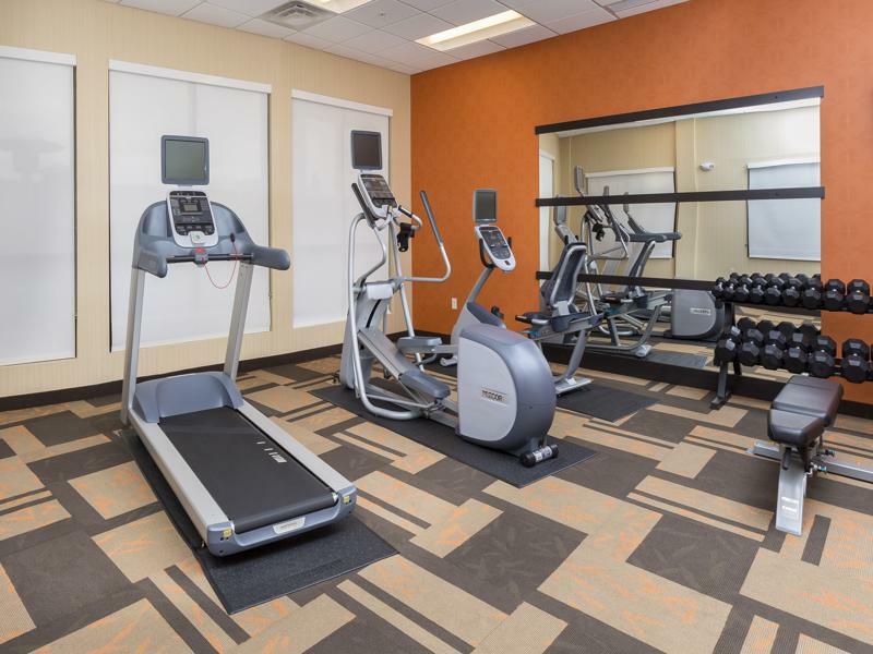 Courtyard By Marriott Bismarck North Hotell Eksteriør bilde